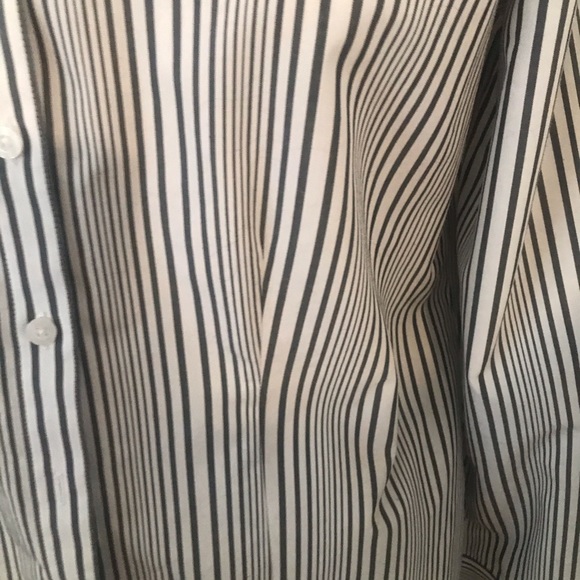 Chico’s Button Down and Fitted Shirt - Picture 2 of 3